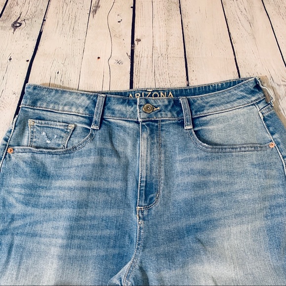 Arizona Jeans | Super High Rise Straight Jean - Picture 2 of 5